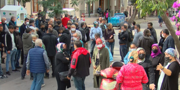 Büyükada sakinleri akülü araç için sokaklara indi